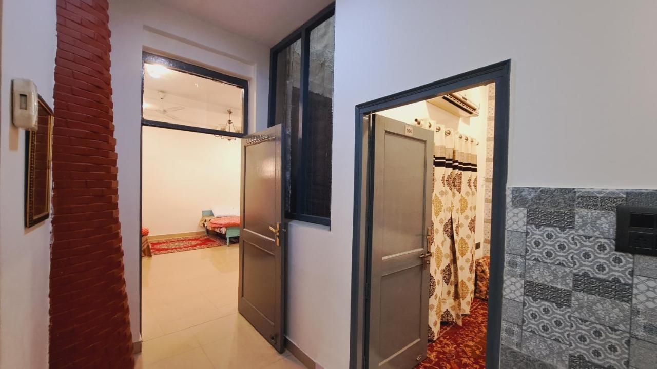 Sufi Khandar Home Stay New Delhi Ngoại thất bức ảnh