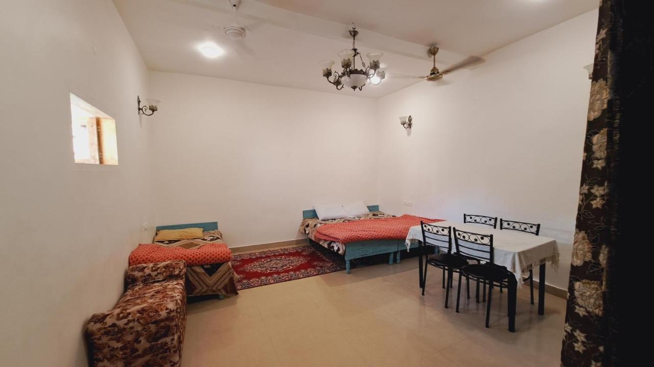Sufi Khandar Home Stay New Delhi Ngoại thất bức ảnh
