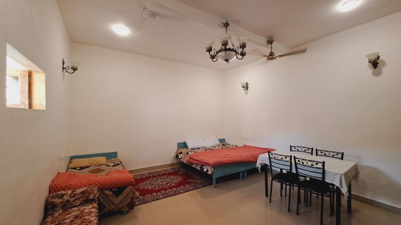 Sufi Khandar Home Stay New Delhi Ngoại thất bức ảnh