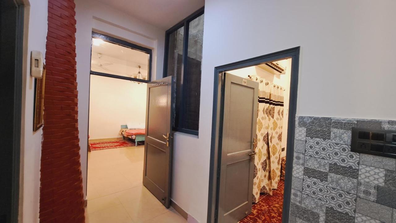 Sufi Khandar Home Stay New Delhi Ngoại thất bức ảnh