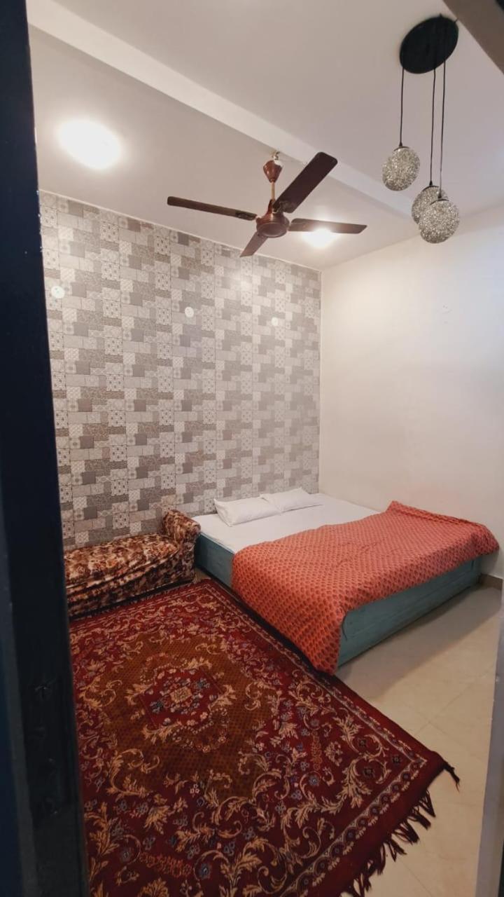 Sufi Khandar Home Stay New Delhi Ngoại thất bức ảnh